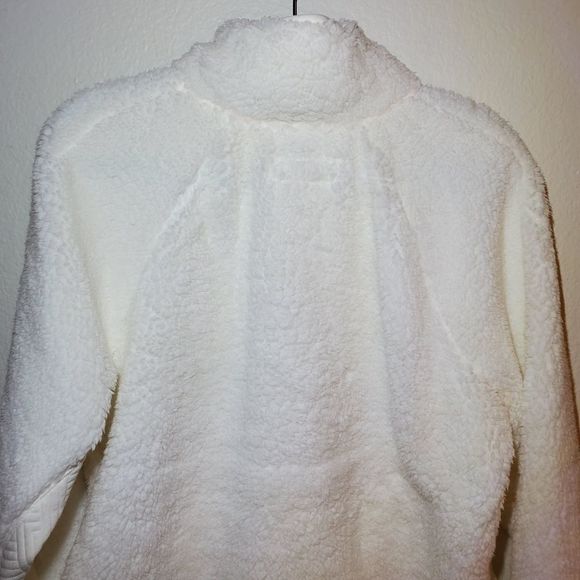 Halcyon White Quilted FauxFur Fuzzy Henley Sweater nwt - Picture 9 of 12